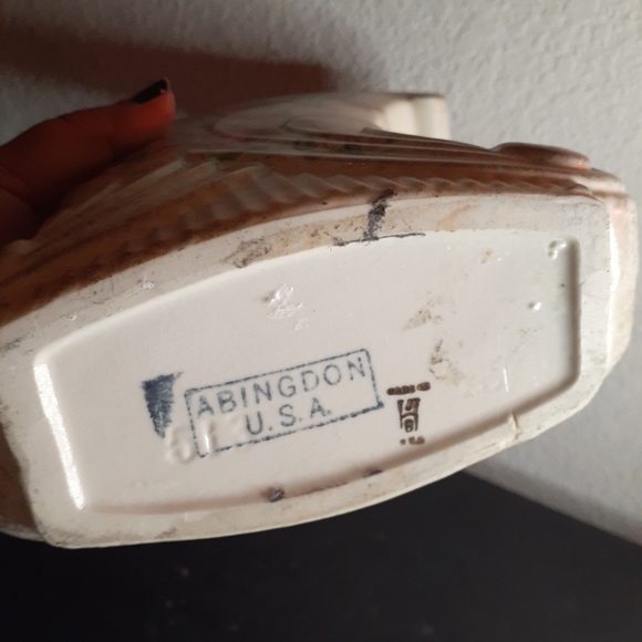 EXQUISITE VTG Abingdon Pottery 9" Handpainted Fan Vase. - Picture 6 of 8